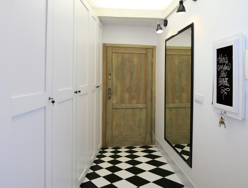 Designer Apt In The Heart Of Krakow 4Th Floor No Lift Exterior photo