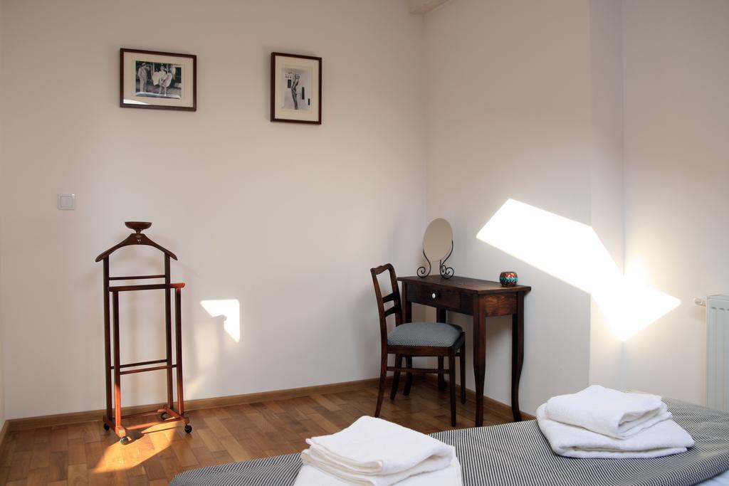 Designer Apt In The Heart Of Krakow 4Th Floor No Lift Exterior photo