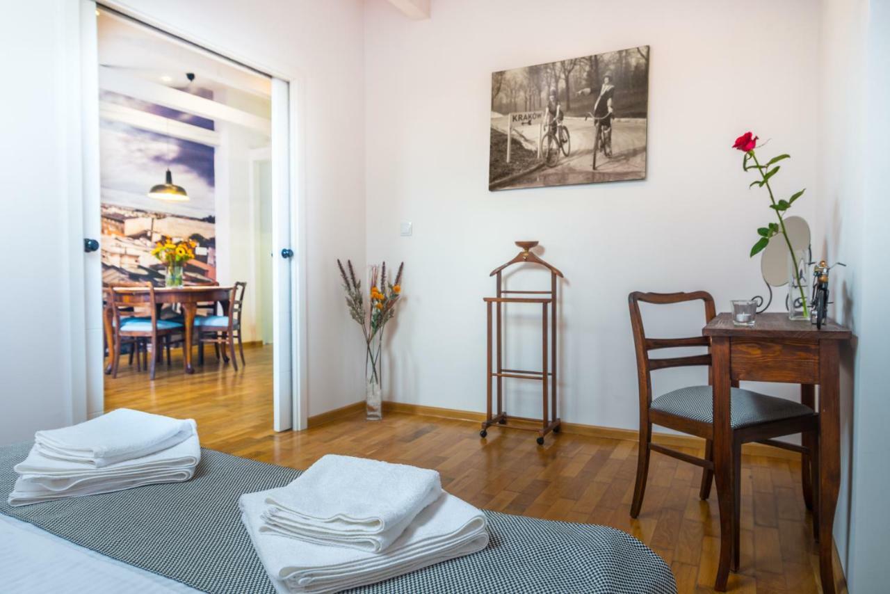 Designer Apt In The Heart Of Krakow 4Th Floor No Lift Exterior photo